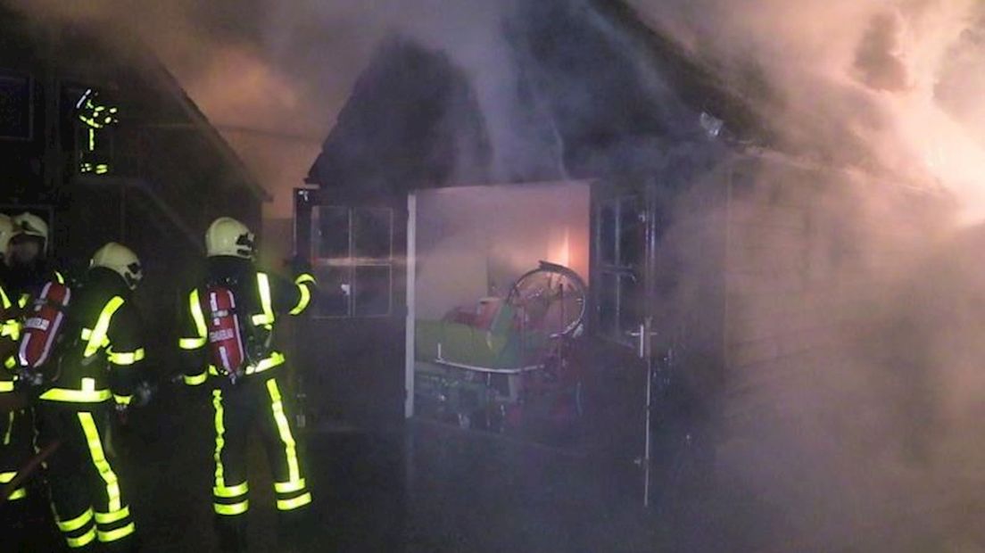 Brand in schuur achter pannenkoekenhuis
