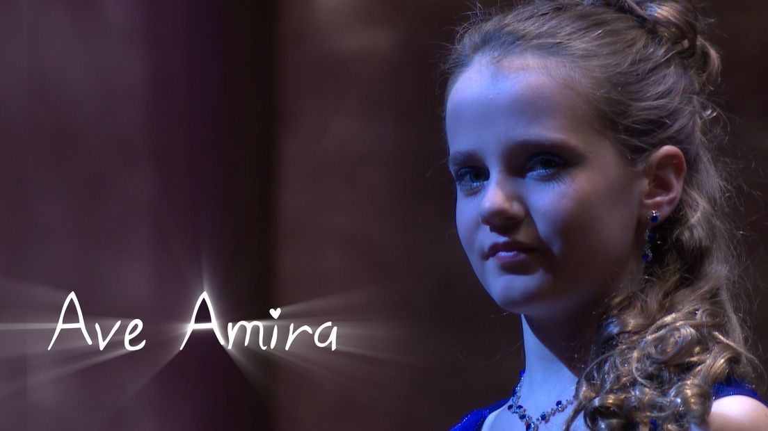 Een documentaire over de 12-jarige Amira Willighagen uit Nijmegen.