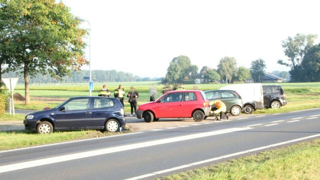 De auto's liepen forse schade op