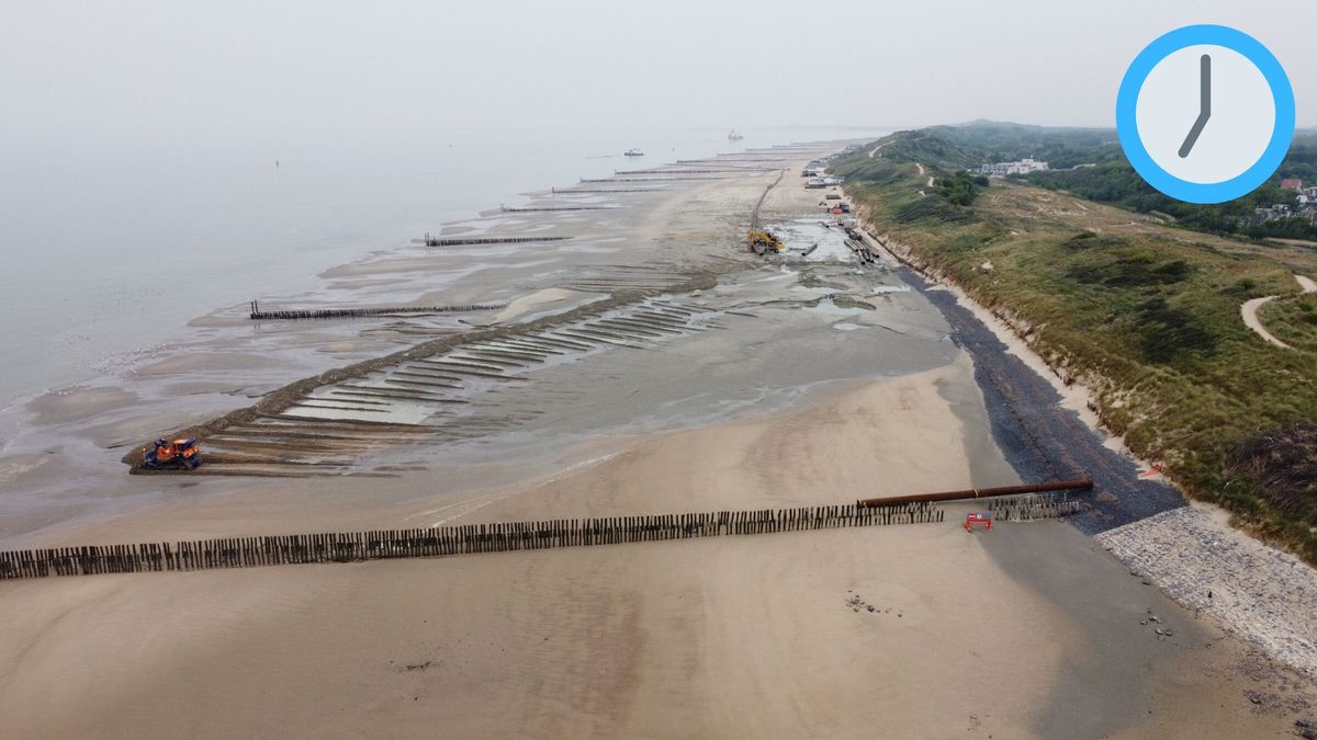 Goedemorgen! Opgespoten strand en burgemeester officieel aan de slag