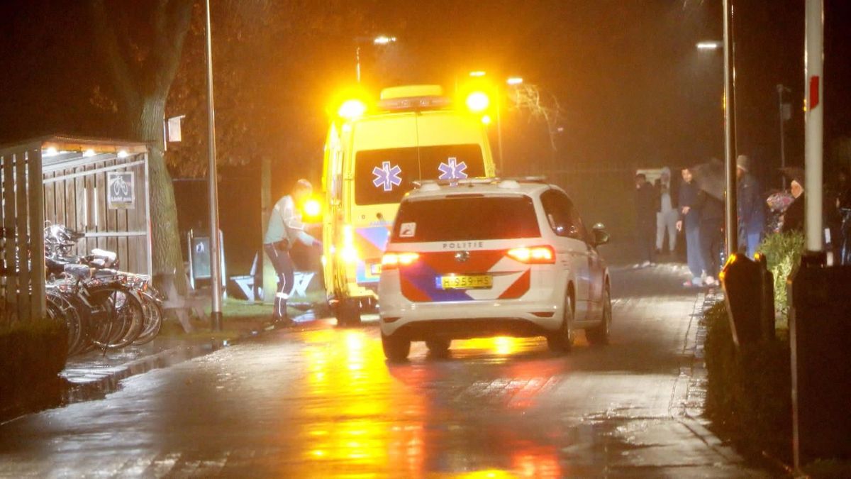 Dode door steekpartij in azc in Heemserveen, verdachte aangehouden