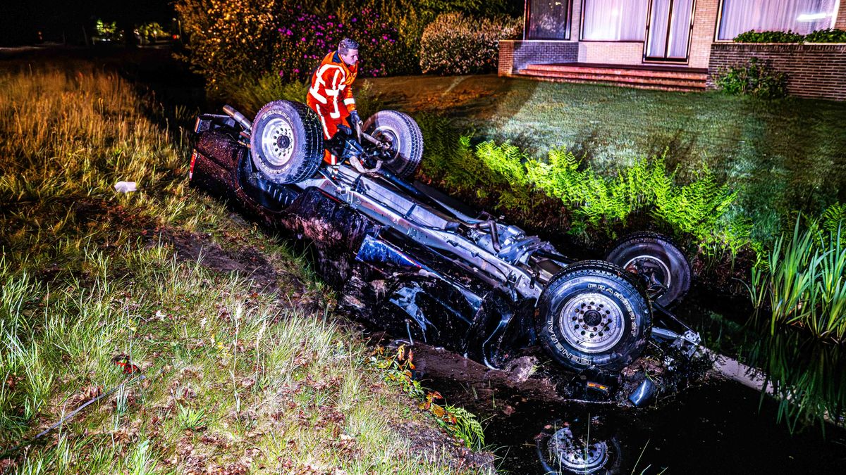 Gewonden bij ongeluk in Beetsterzwaag | Hok gaat verloren bij brand in Harkema