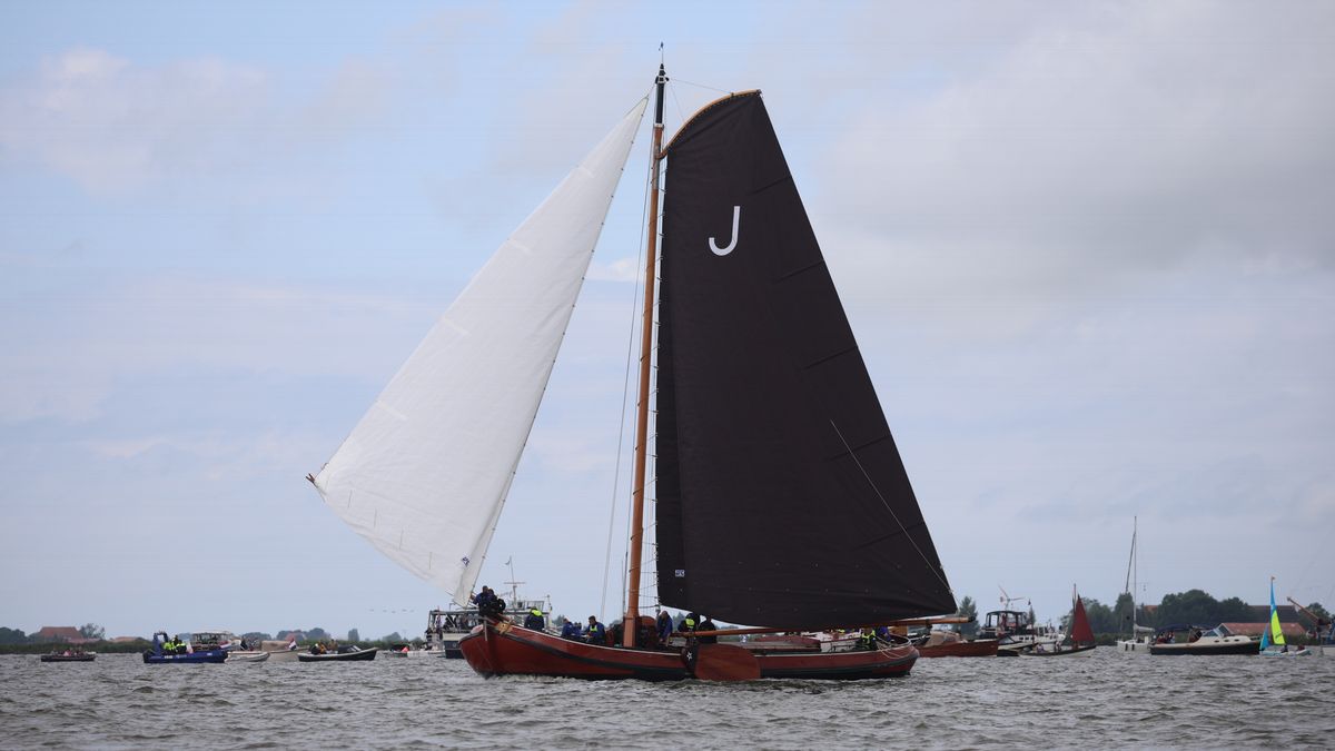 Joure wint bij Woudsend: 