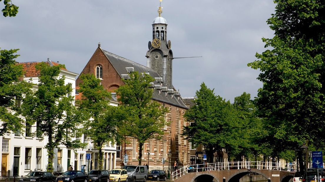 Het Rapenburg in Leiden (Archieffoto)