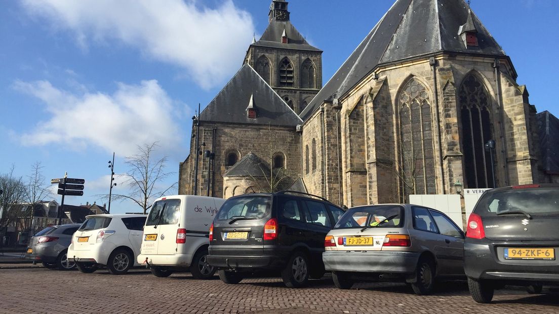 'Twee uur gratis parkeren in Oldenzaal in plaats van één'