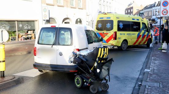 Scootmobieler gewond na aanrijding