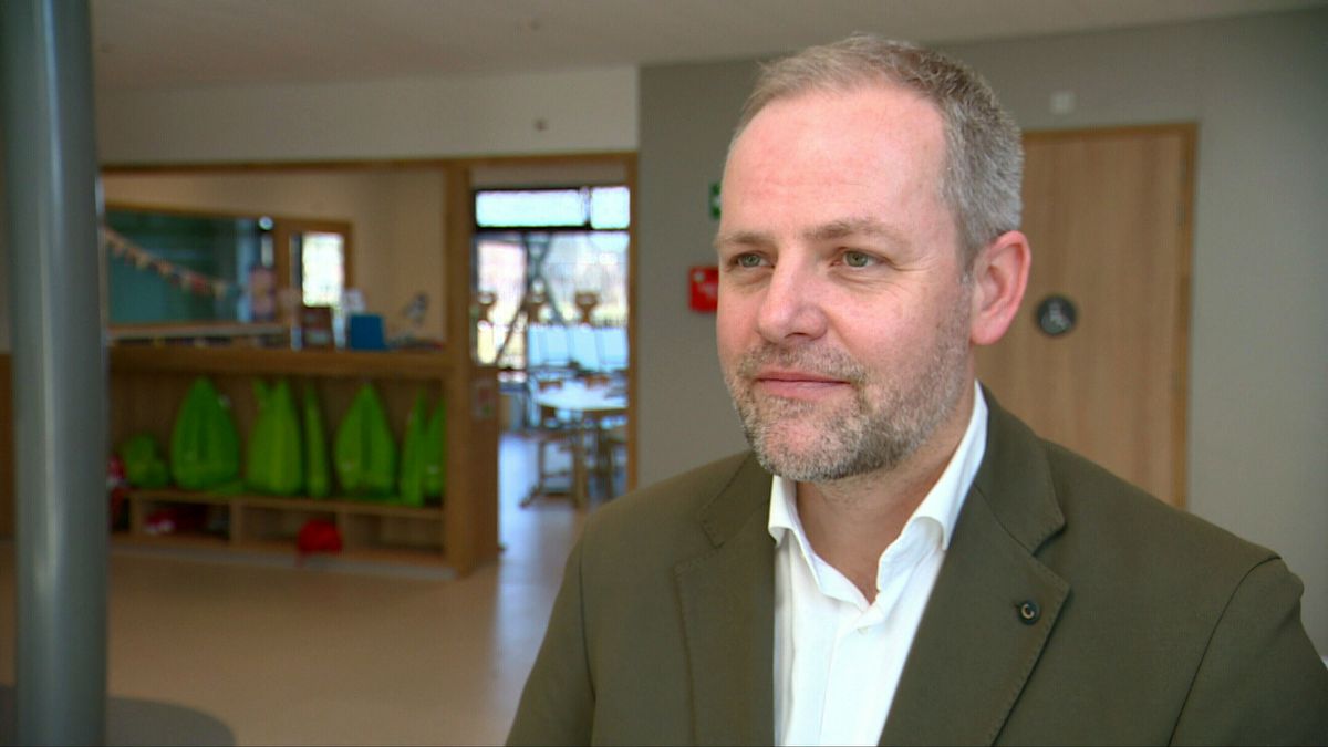 Noodkreet uit Smallingerland naar Den Haag: pas de jeugdhulp aan