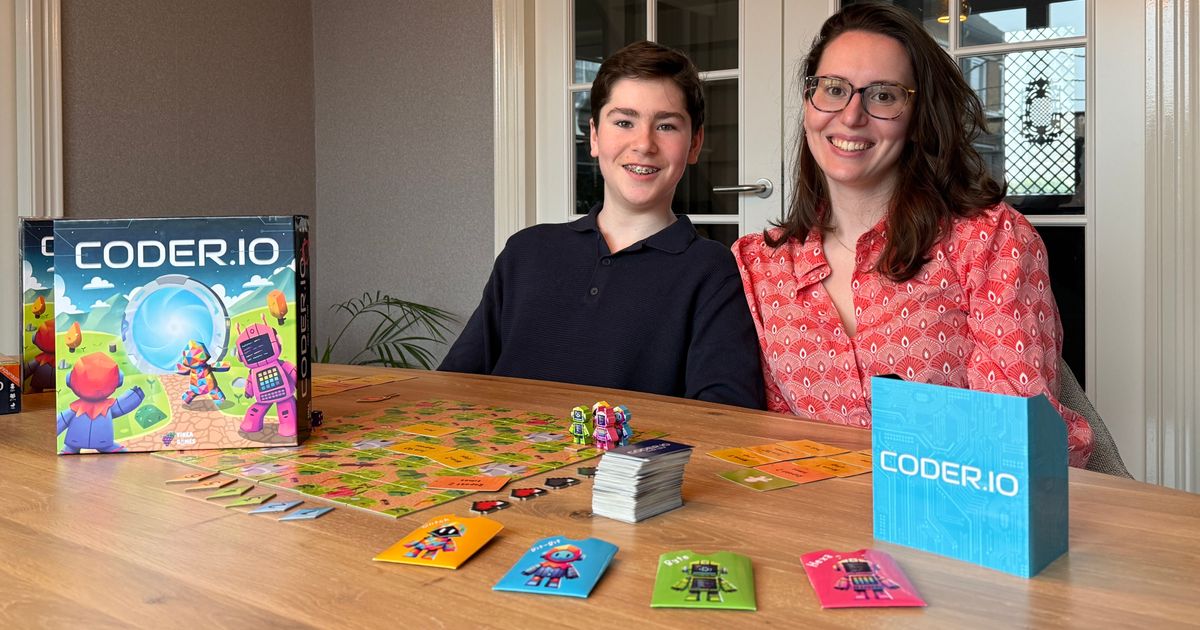 アッセン出身の 12 歳のエドウィンによるボードゲームが世界を征服し、プログラミングを学ぶ