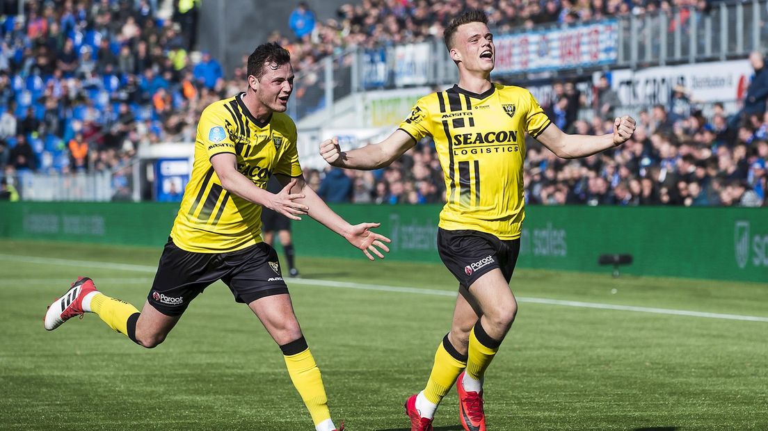 Leemans en Van Crooij juichen tegen Zwolle