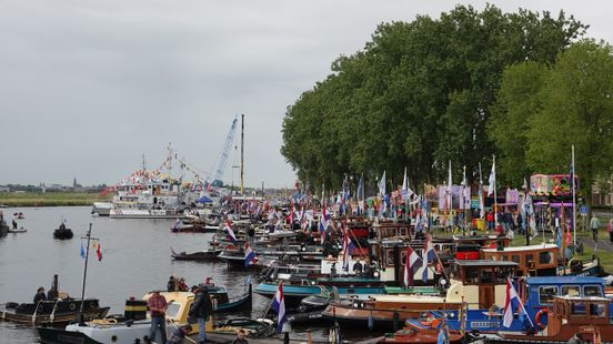 Sleepbootdagen van start mét open sluisdeuren: 'Hoogtepunt van het jaar' Home