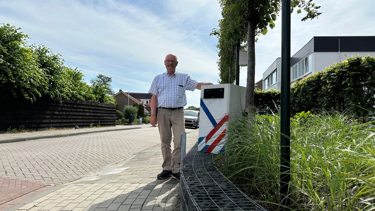 Nepflitspaal remt hardrijders af in Nieuwerkerk: 'Het verbaast me dat het werkt'