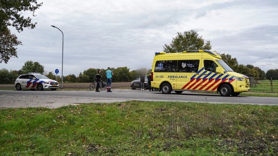 Fietsster gewond bij ongeluk Nieuw-Balinge. Fietsster gewond bij ongeluk Nieuw-Balinge.