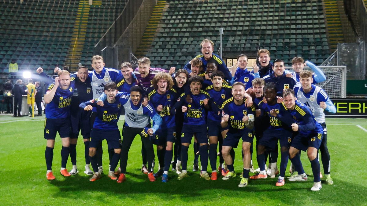 LIVE | Cambuur wint de topper van ADO Den Haag (1-2)