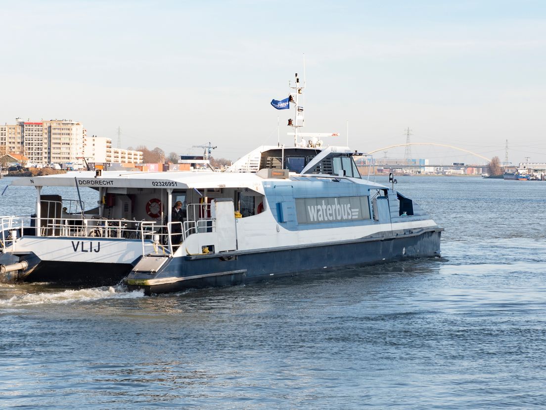 Waterbus Dordrecht.