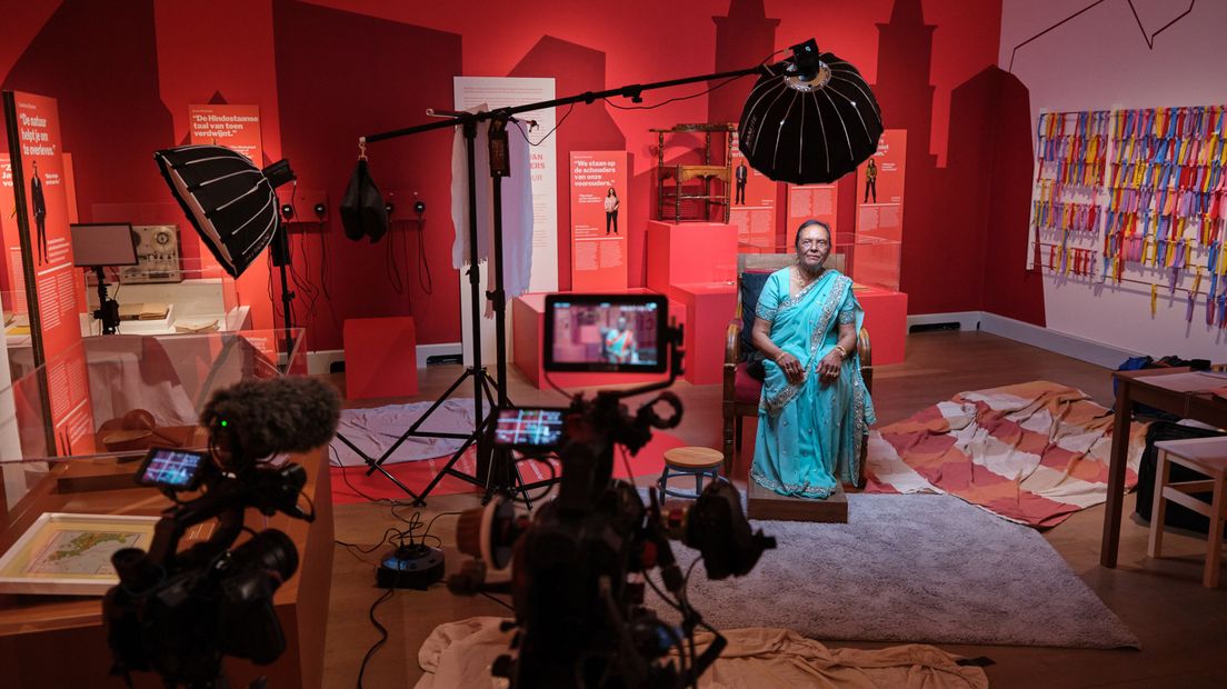 Achter de schermen bij opnames van de documentaire Achter de ogen van de vrouw