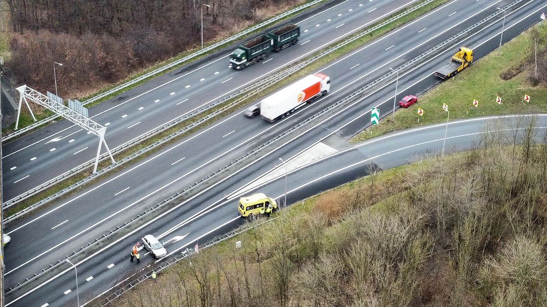 Zwaargewonde bij ongeluk op A28 bij Hoogeveen