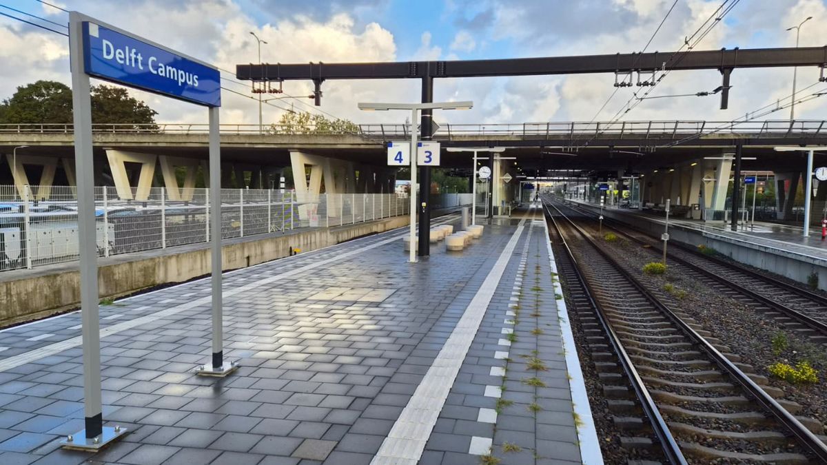 Tot zondagavond geen treinen tussen Delft en Rotterdam, tientallen kabels opzettelijk beschadigd
