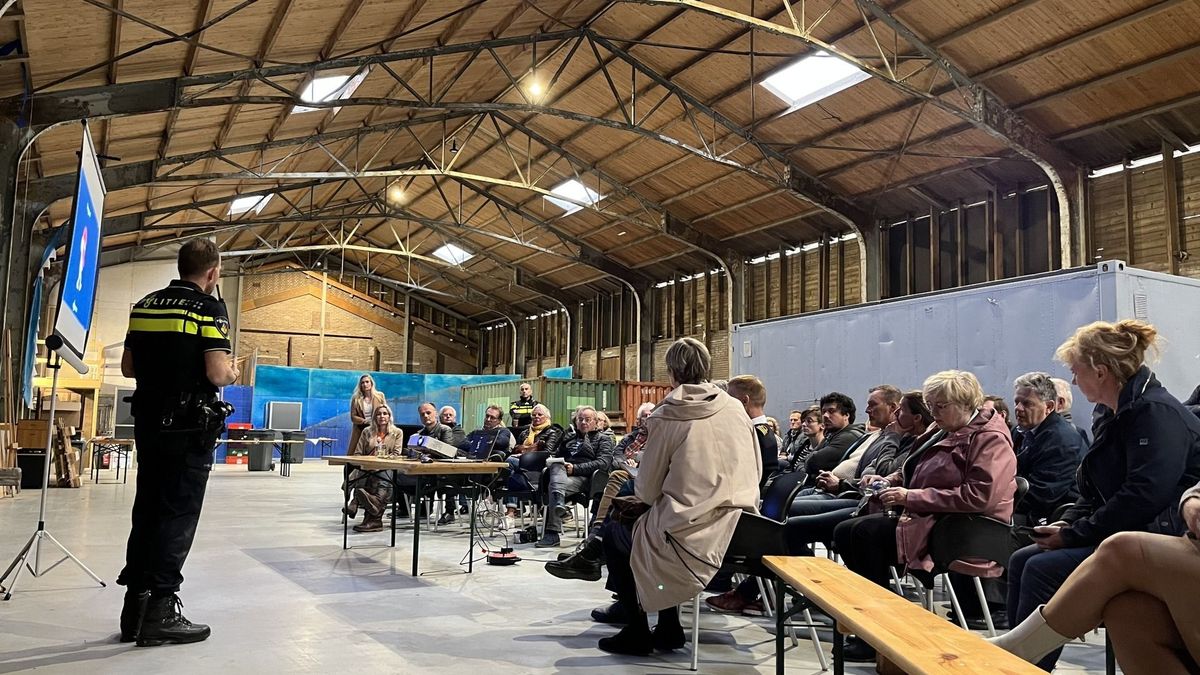 Rotterdamse havenpolitie waarschuwt Harlingen: 