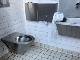 Openbare toiletten in Drenthe onder de maat: 'Hier is niet eens licht'