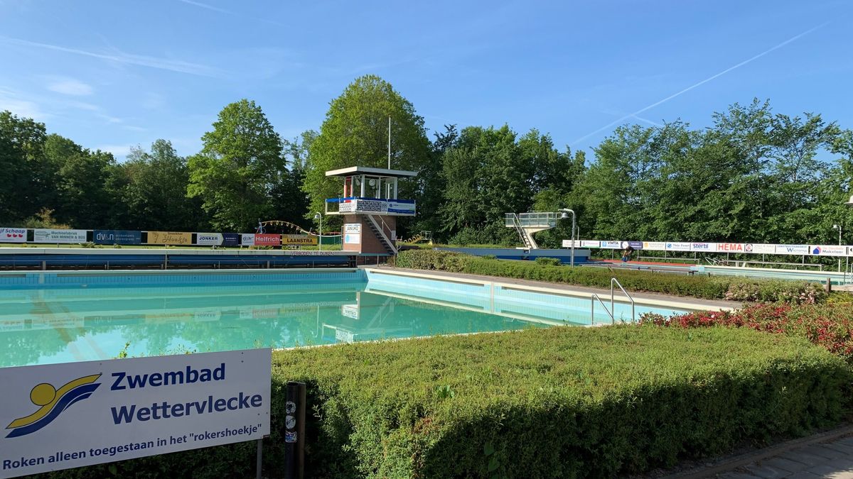 Geen chloor geleverd: zwembad in Surhuisterveen vandaag dicht