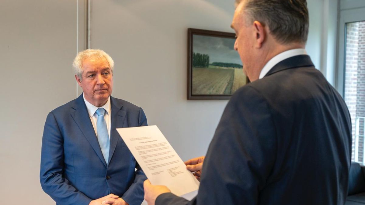 'Waarnemer Meerssen adviseert gemeenteraad om griffier te ontslaan'