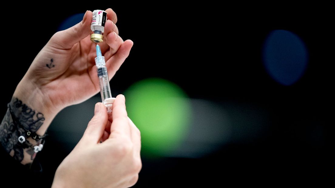 De HPV-vaccinaties worden weer hervat  (Rechten: ANP/Koen van Weel)