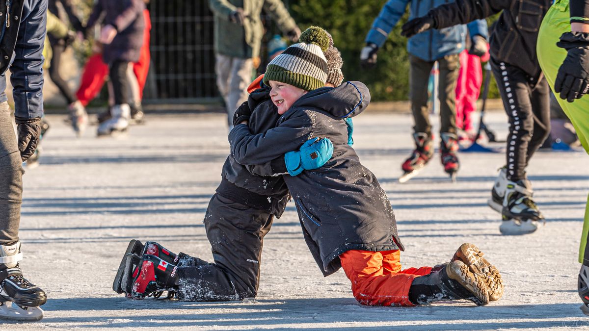 Lees terug: Schaatspret voorlopig voorbij, verenigingen hopen op tweede vorstperiode