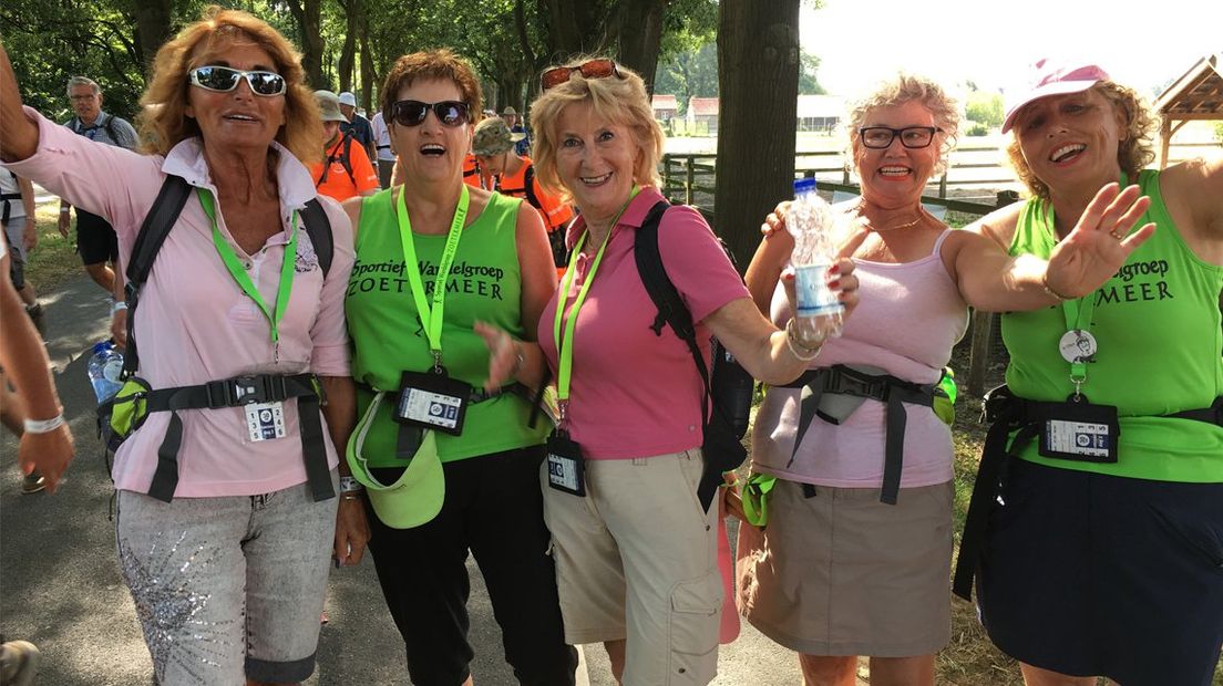 De dames van Sportief Wandelgroep Zoetermeer zijn er weer klaar voor