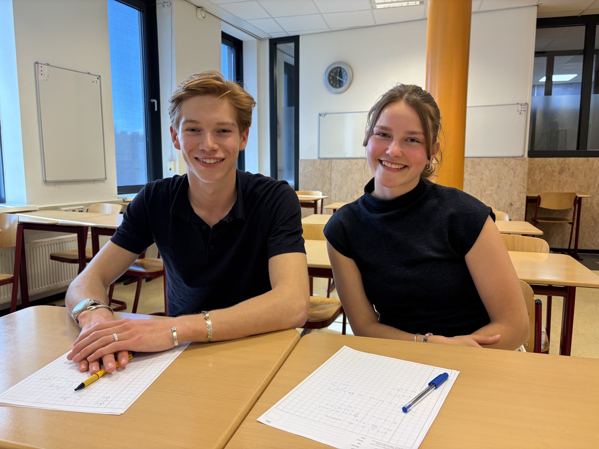 Learlingen Hugo en Famke meie eineksamen wiskunde B oerslaan: "Dat is een grote opluchting"