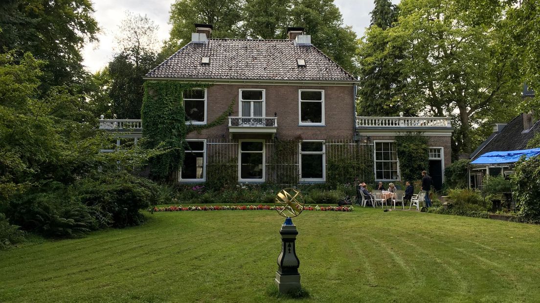 De familie Van Lier Lels van landgoed Overcingel staan zaterdag centraal in het Drents Archief (Rechten: RTV Drenthe / Steven Ophoff)