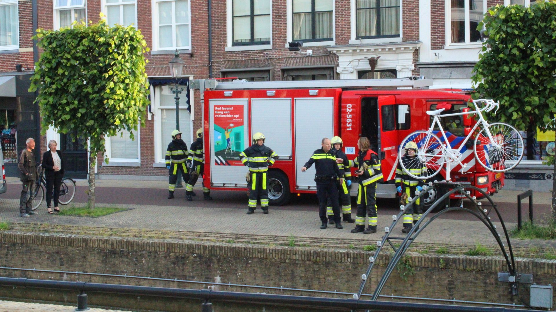 Stoffelijk Overschot Aangetroffen In De Gracht In Het Centrum Van ...