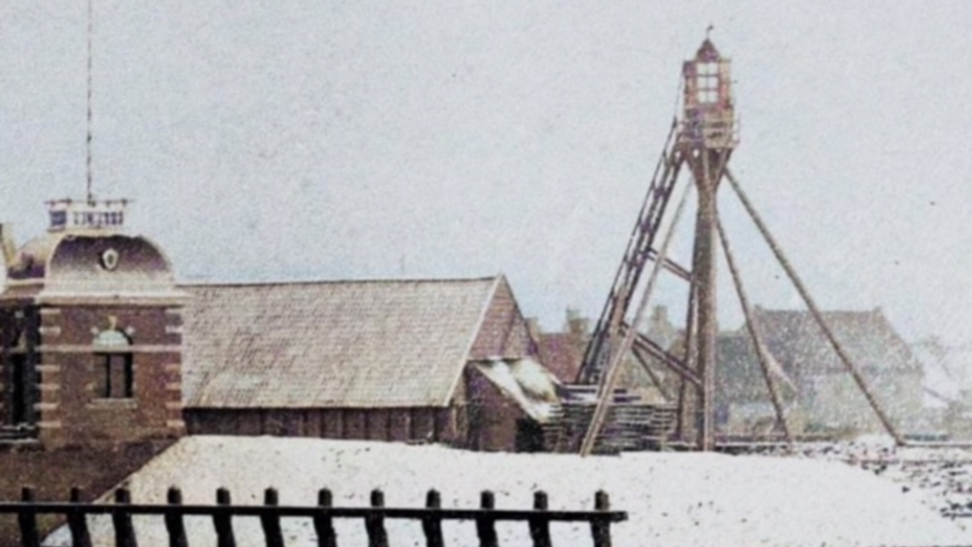 It âlde havenfjoer by de slûs fan De Lemmer