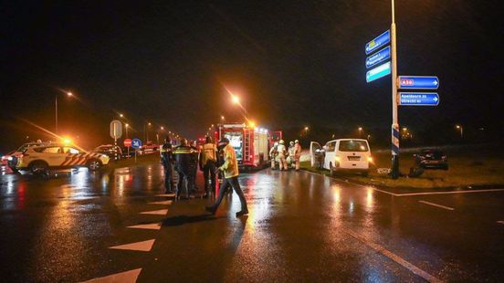 Drie gewonden na ongeluk bij oprit A50.