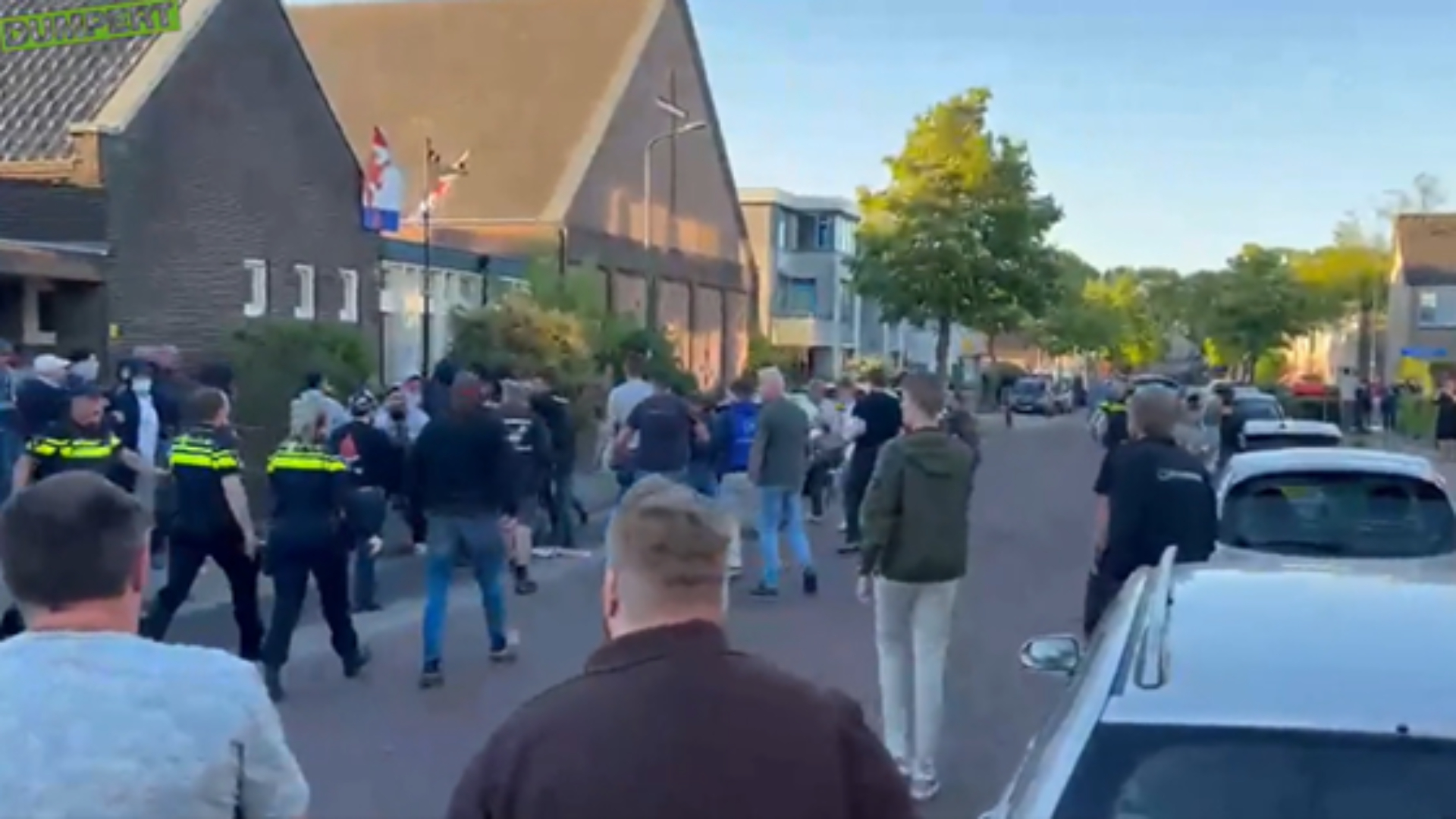 Groepen raken slaags in Renswoude: 'Cocktail van emoties'
