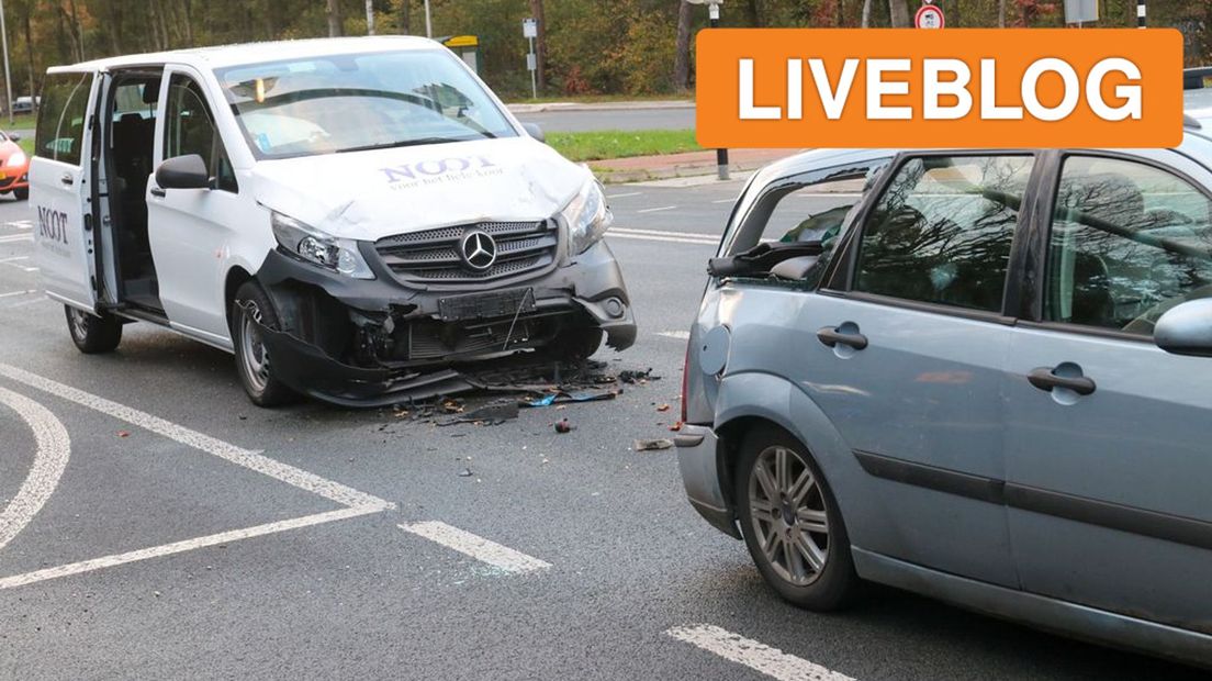 De gebotste auto's in Apeldoorn.