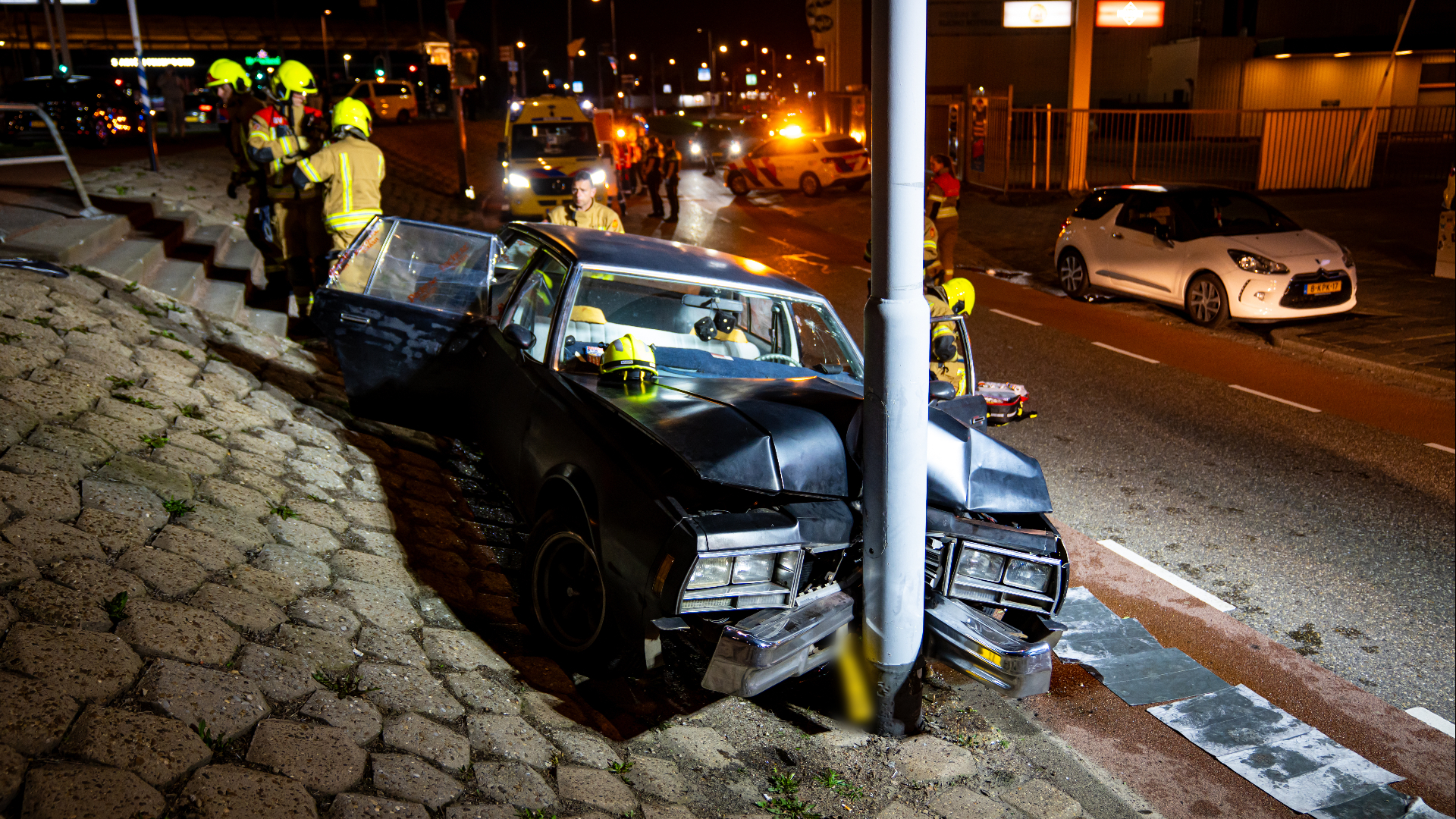 Voor het ongeluk rukten ambulances en een traumahelikopter uit.