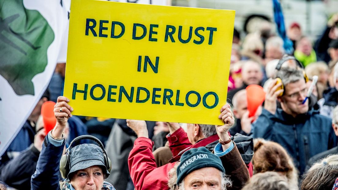Protesten in november vorig jaar tegen de uitbreiding van Lelystad Airport.