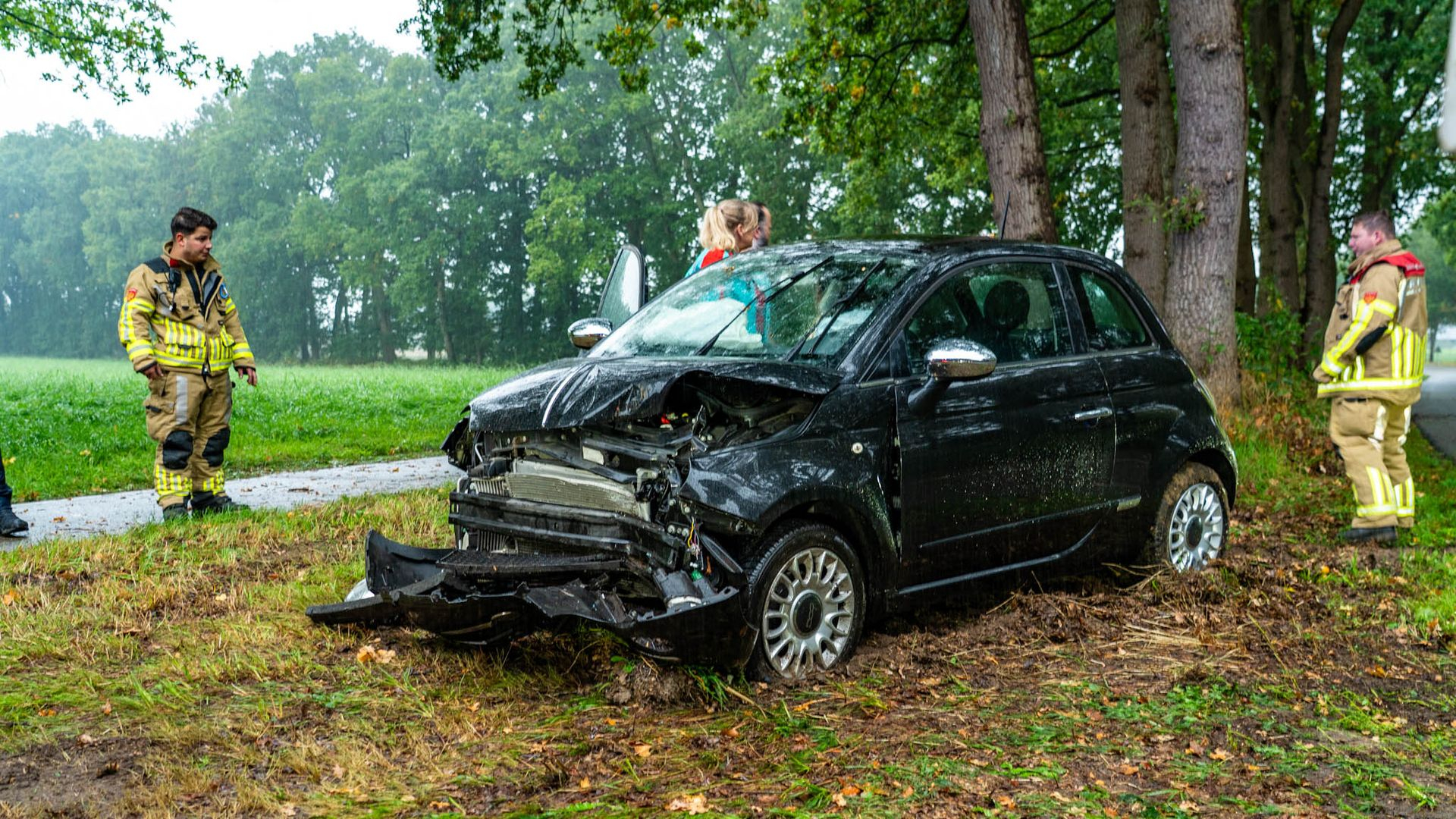 De bestuurder hoefde niet naar het ziekenhuis.