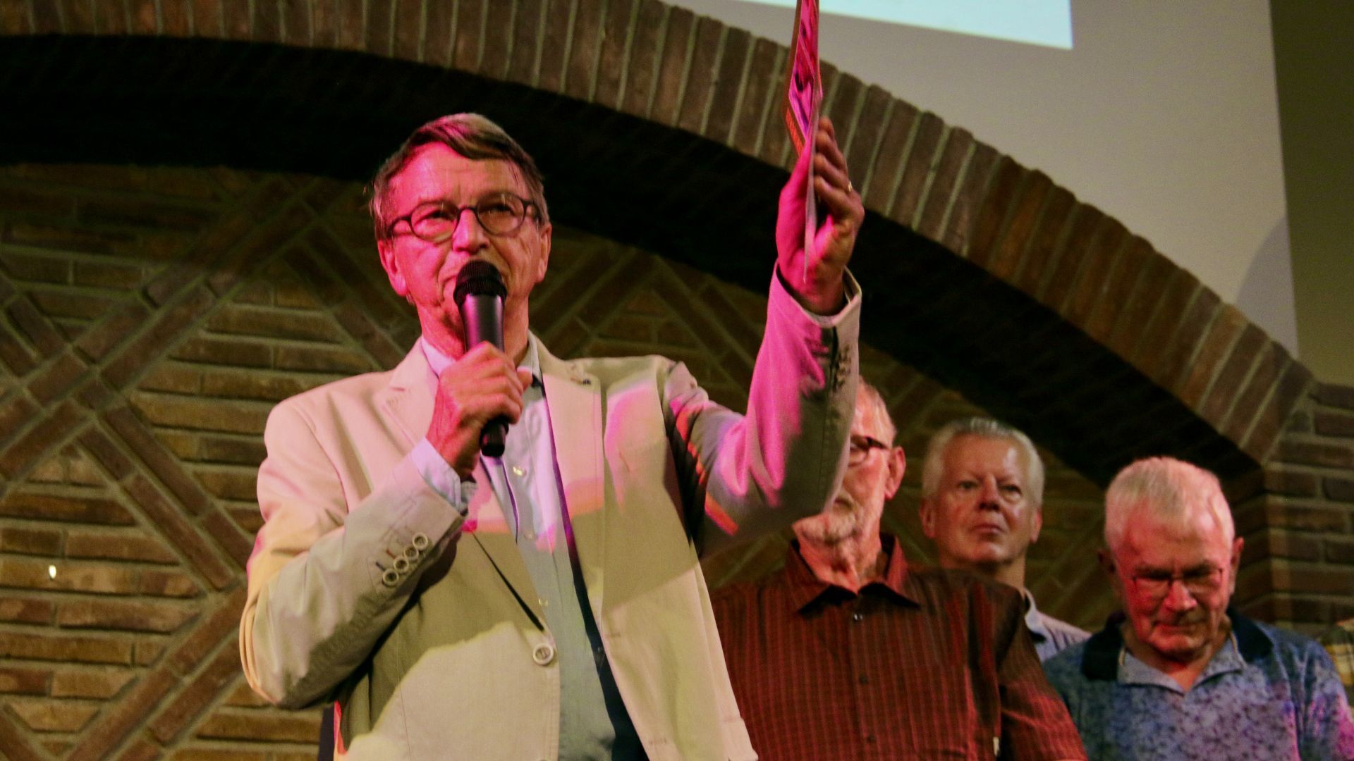 De winnaar van de Aaltense Erfgoedprijs 2024 is Hans de Graaf.