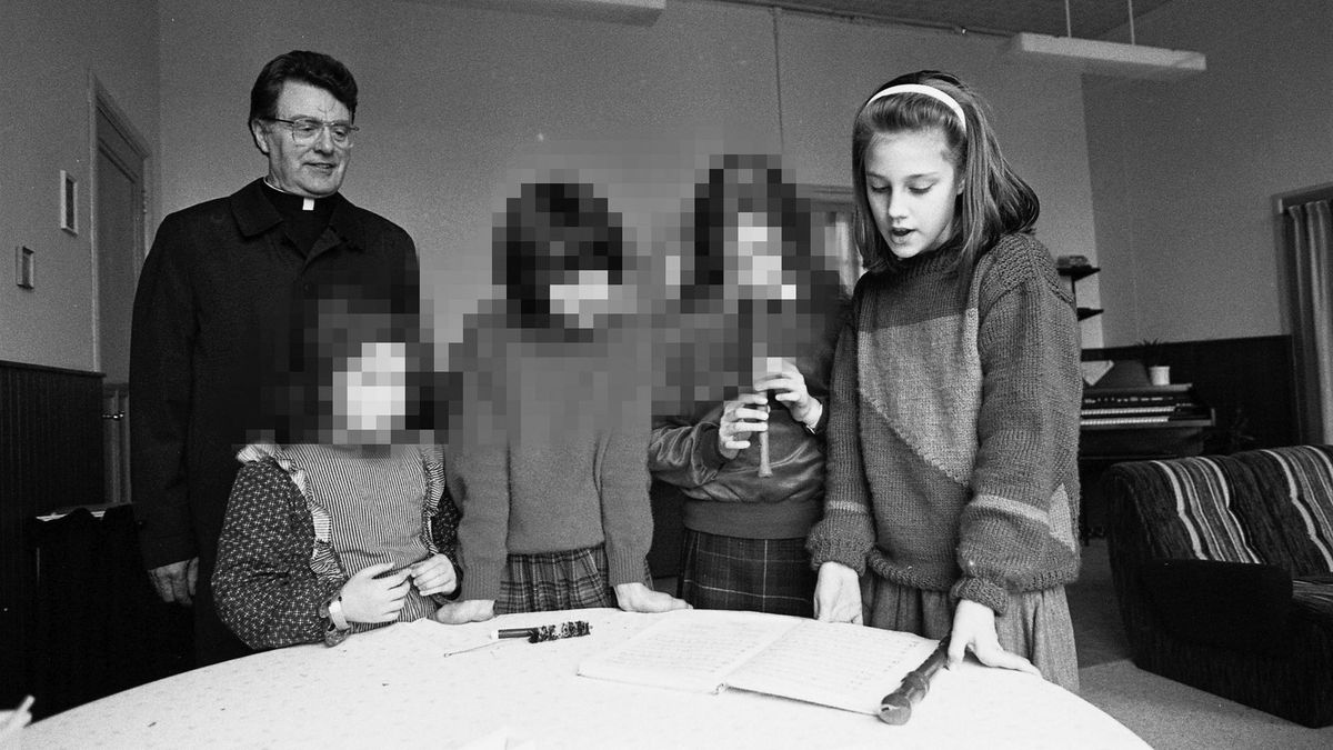 Hannelore hoopt lotgenoten uit sektes te helpen met boek en docu - RTV