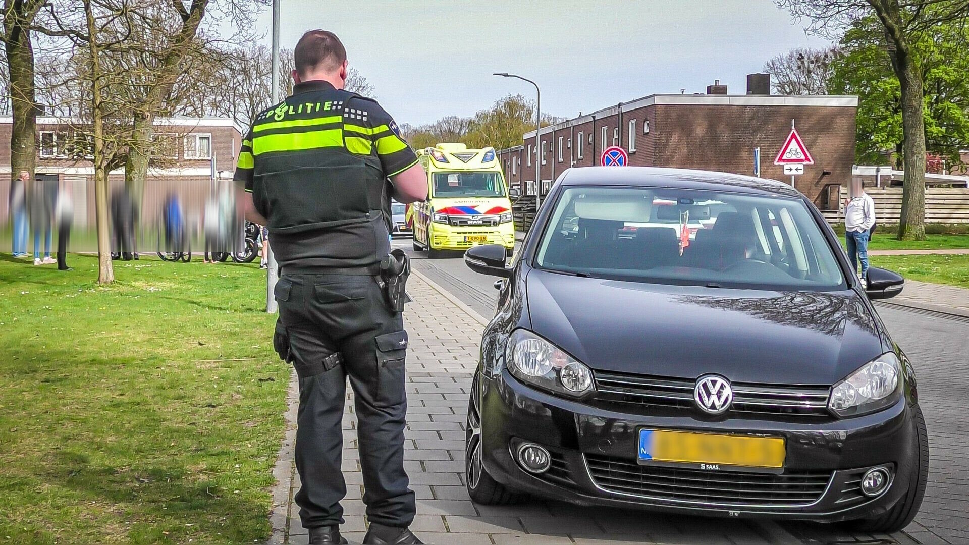 Fietser gewond na botsing met automobilist.