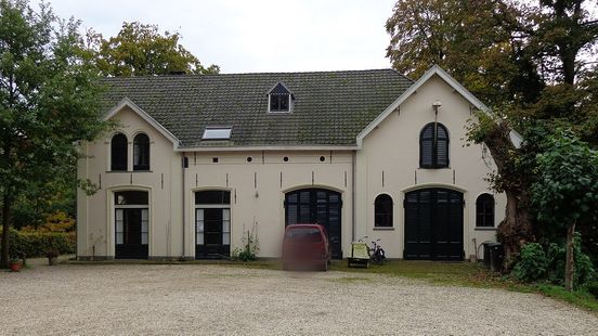 Zoon van laatste bewoner koetshuis landgoed de Haere moet vertrekken Home