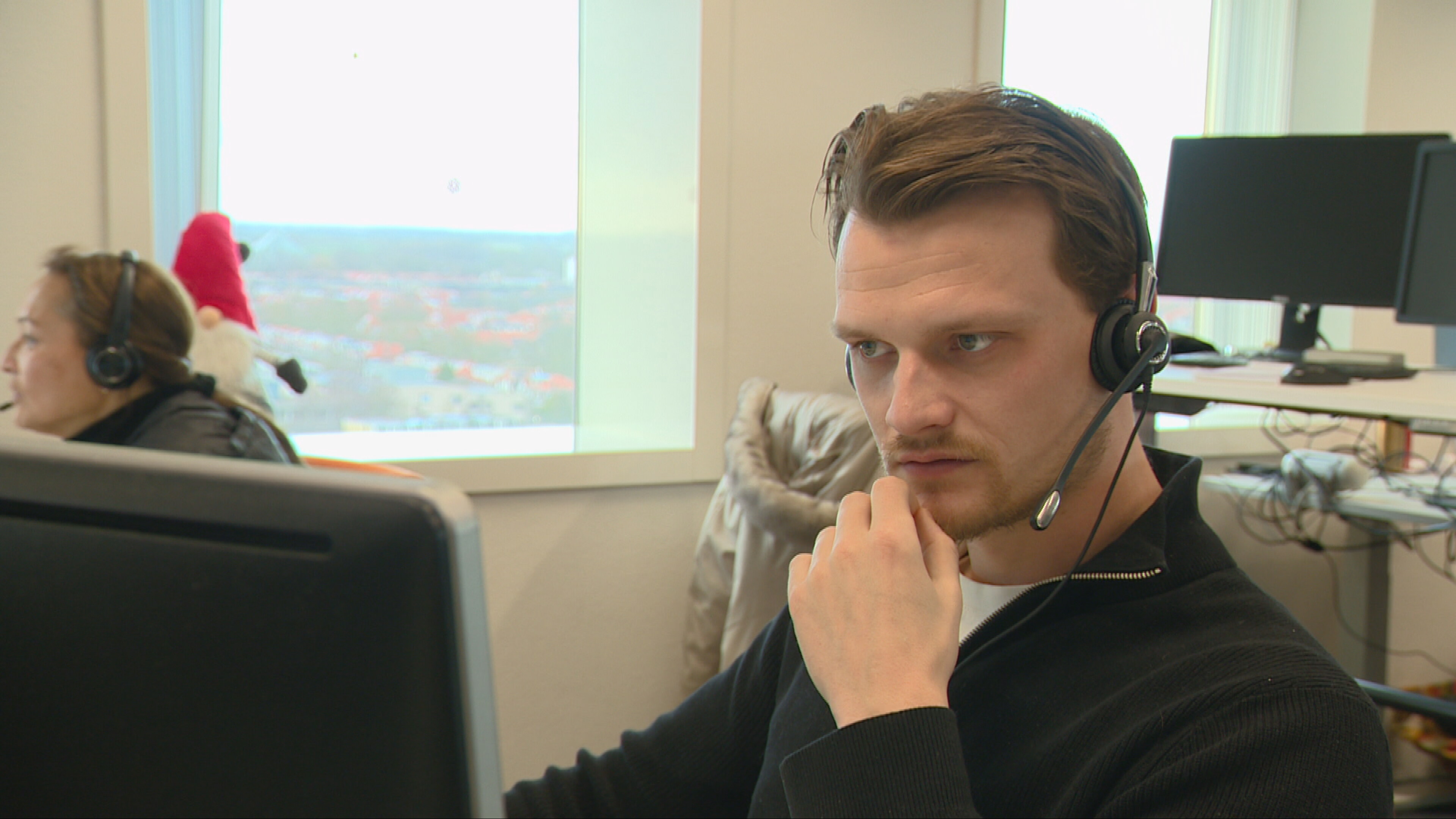 3.000 telefoantsjes op in dei: minsken wachtsje oant it lêste momint om te wikseljen fan soarchfersekering