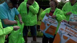 Jaap en Maria doen mee aan een massaprotest tegen de luchtvaart