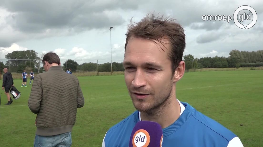 Alexander Bannink begint vrijdag bij De Graafschap in de basis, Dean Koolhof juist niet. Tegenstander op De Vijverberg is FC Den Bosch.