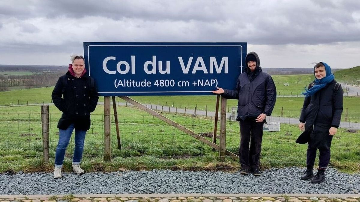 Kunstpodium Into Nature naar VAM-berg en De Onlanden