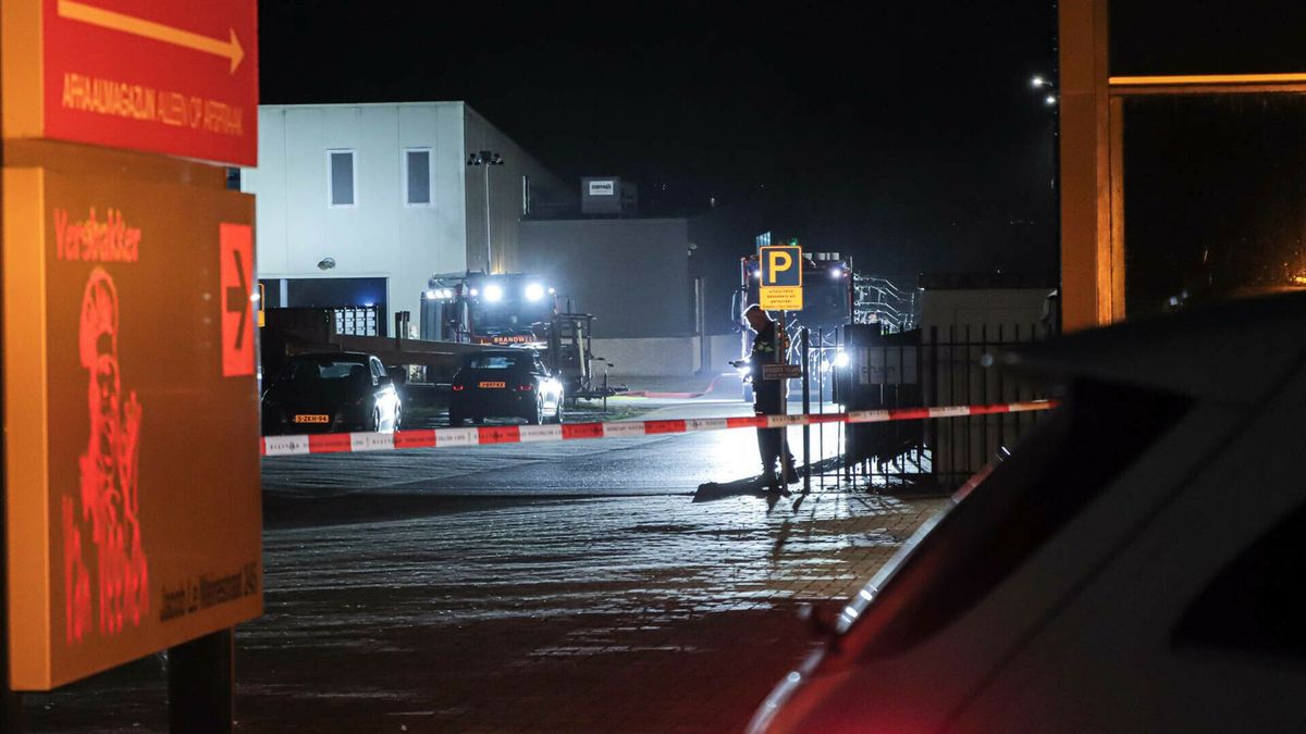 Brand bij bakkerij in Emmen, vandaag geen brood verkrijgbaar bij Van Veenen