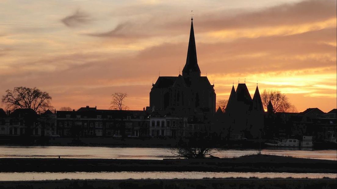 Jan van der Kolk uit Kampen knipt soms wel honderd foto's op een dag