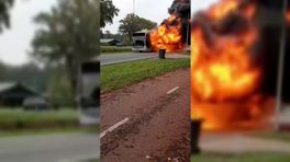Lijnbus gaat in vlammen op in Hoogersmilde