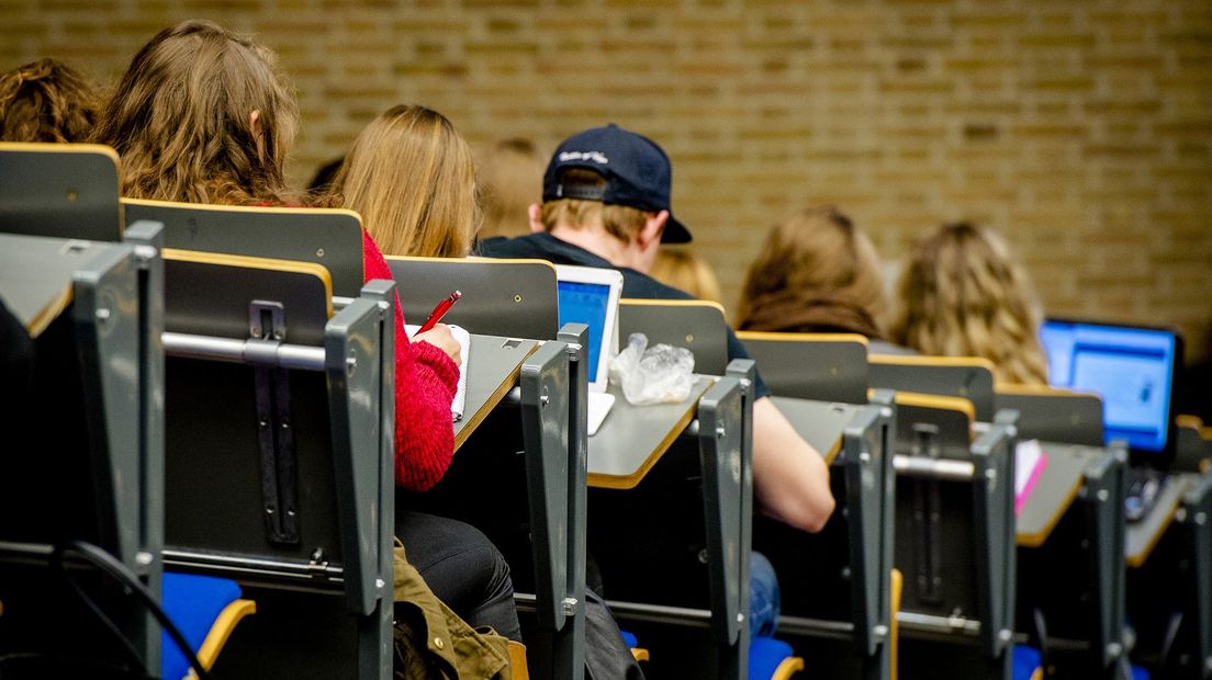 Studenten in een collegezaal